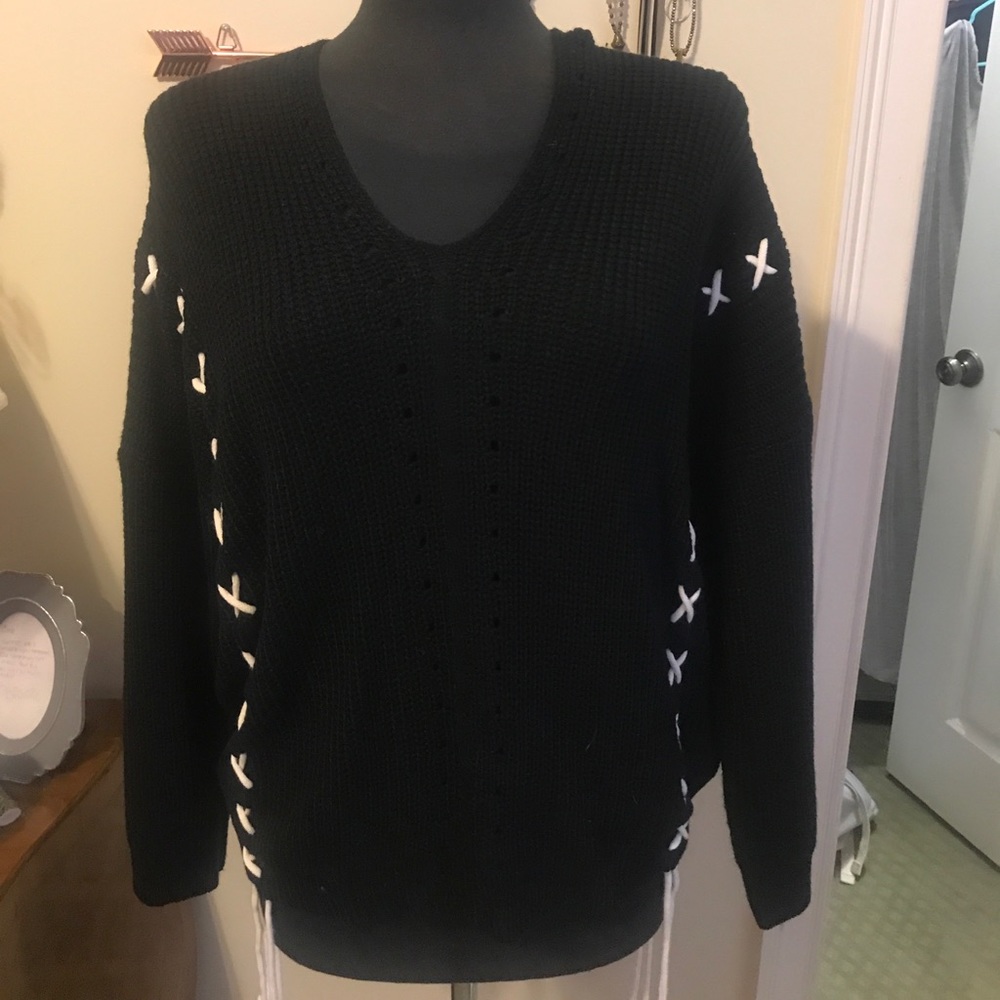 AMAZING SWEATER