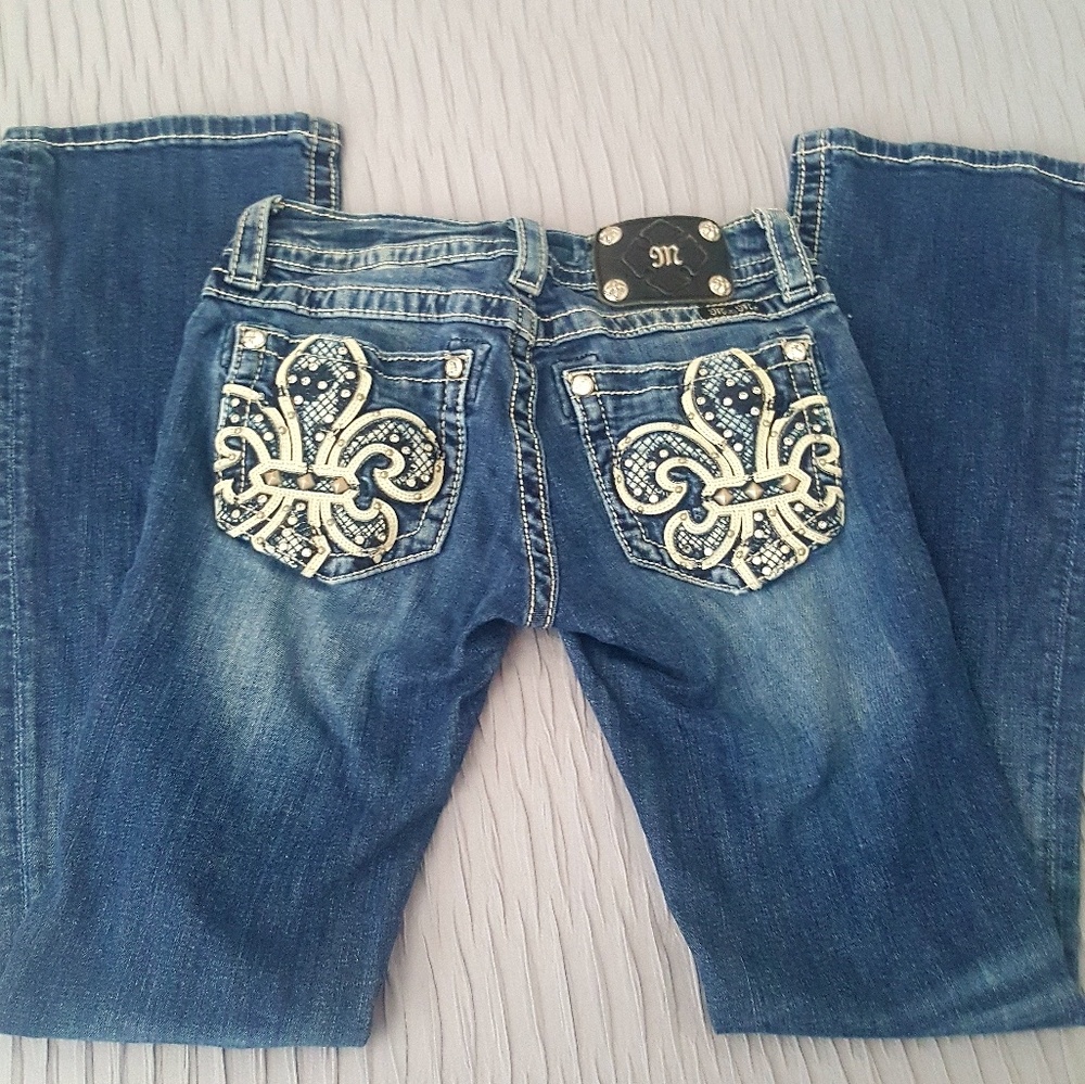 Miss Me Jeans! Size 26~Affordable!