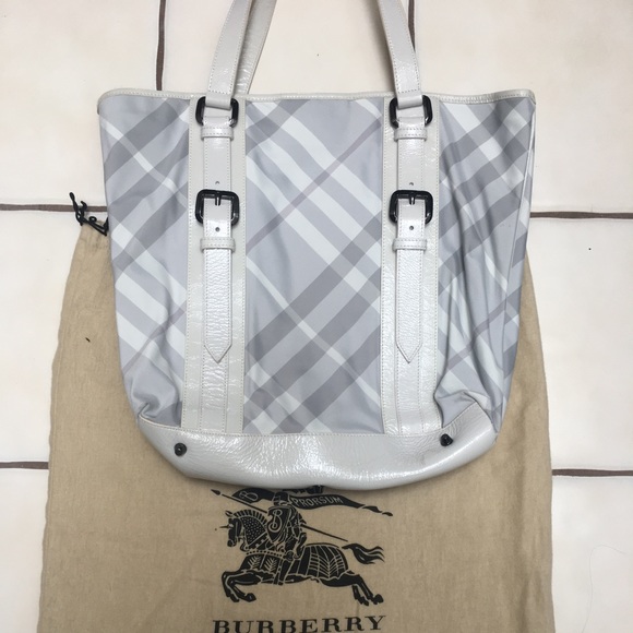 100% Authentic Classic Burberry Tote-RARE - Picture 1 of 8