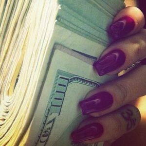 Meet your Posher, Lincy