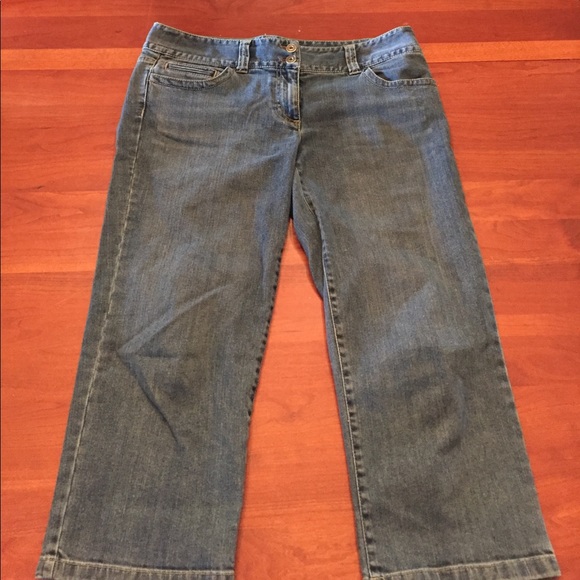 Women's size 8 jean capris - Picture 1 of 4