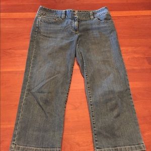 Women's size 8 jean capris
