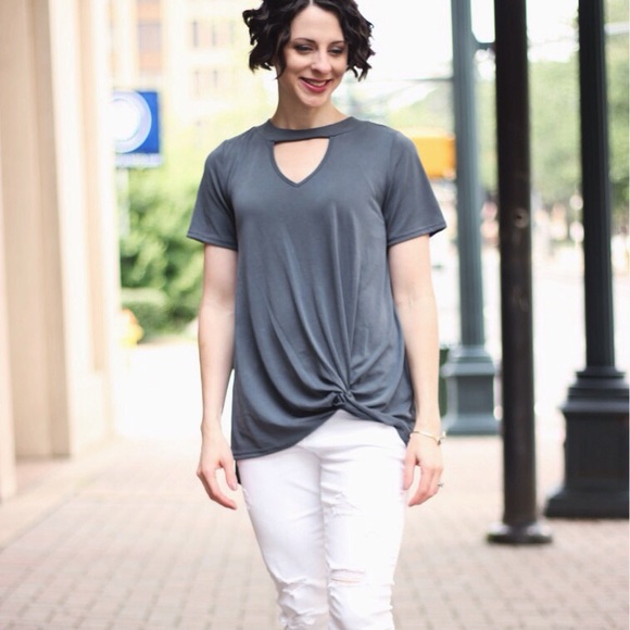 NWT Women's Gray Choker Top - Picture 2 of 7