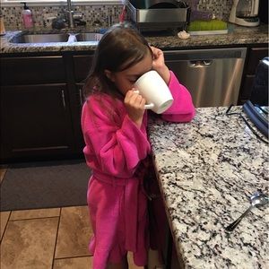 Meet your Posher, Casey