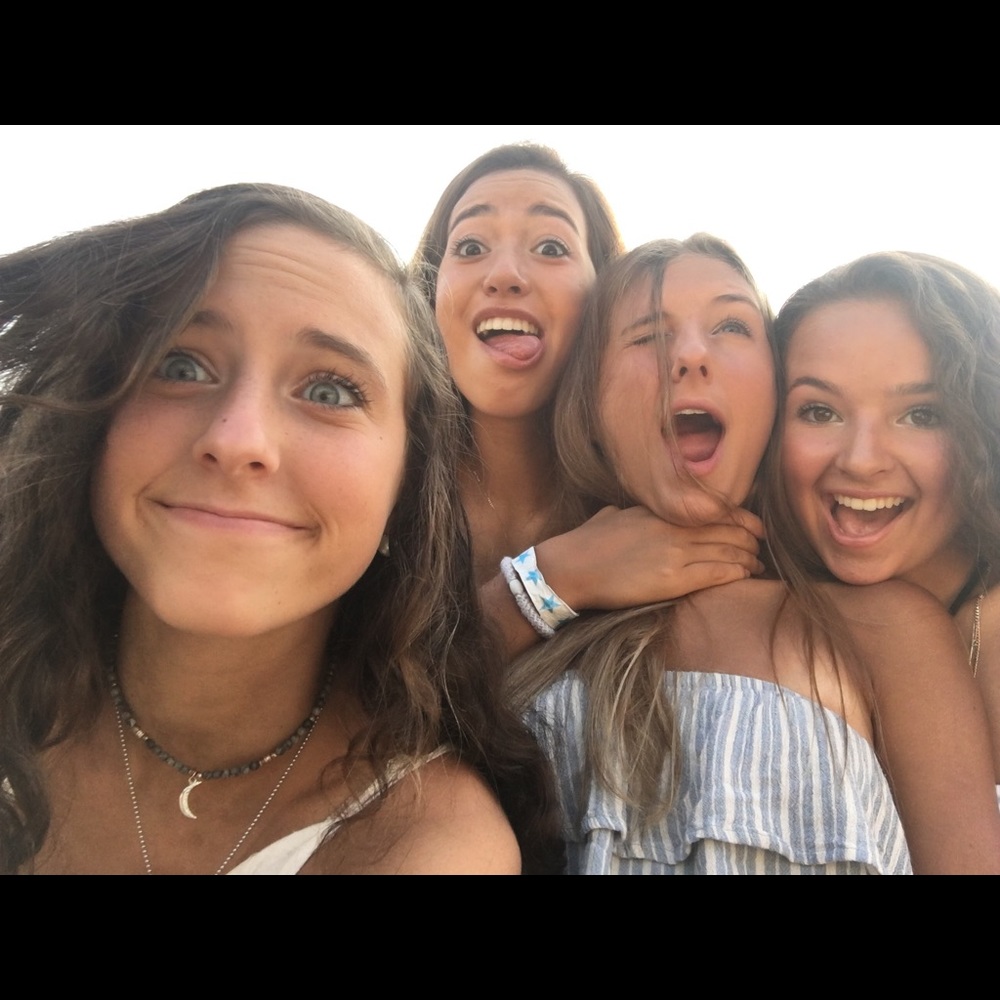 Meet your Posher, Ellie