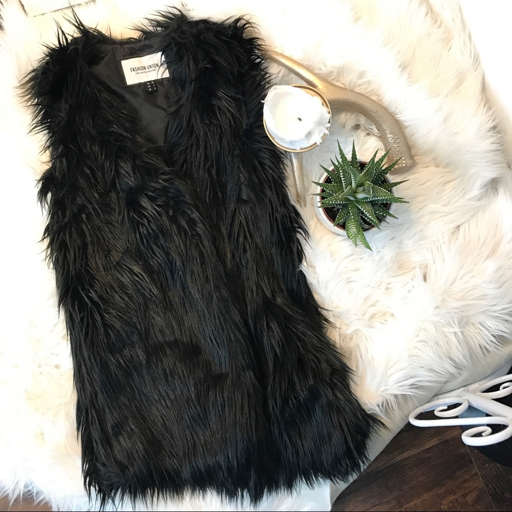 Oversized Faux Fur Vest