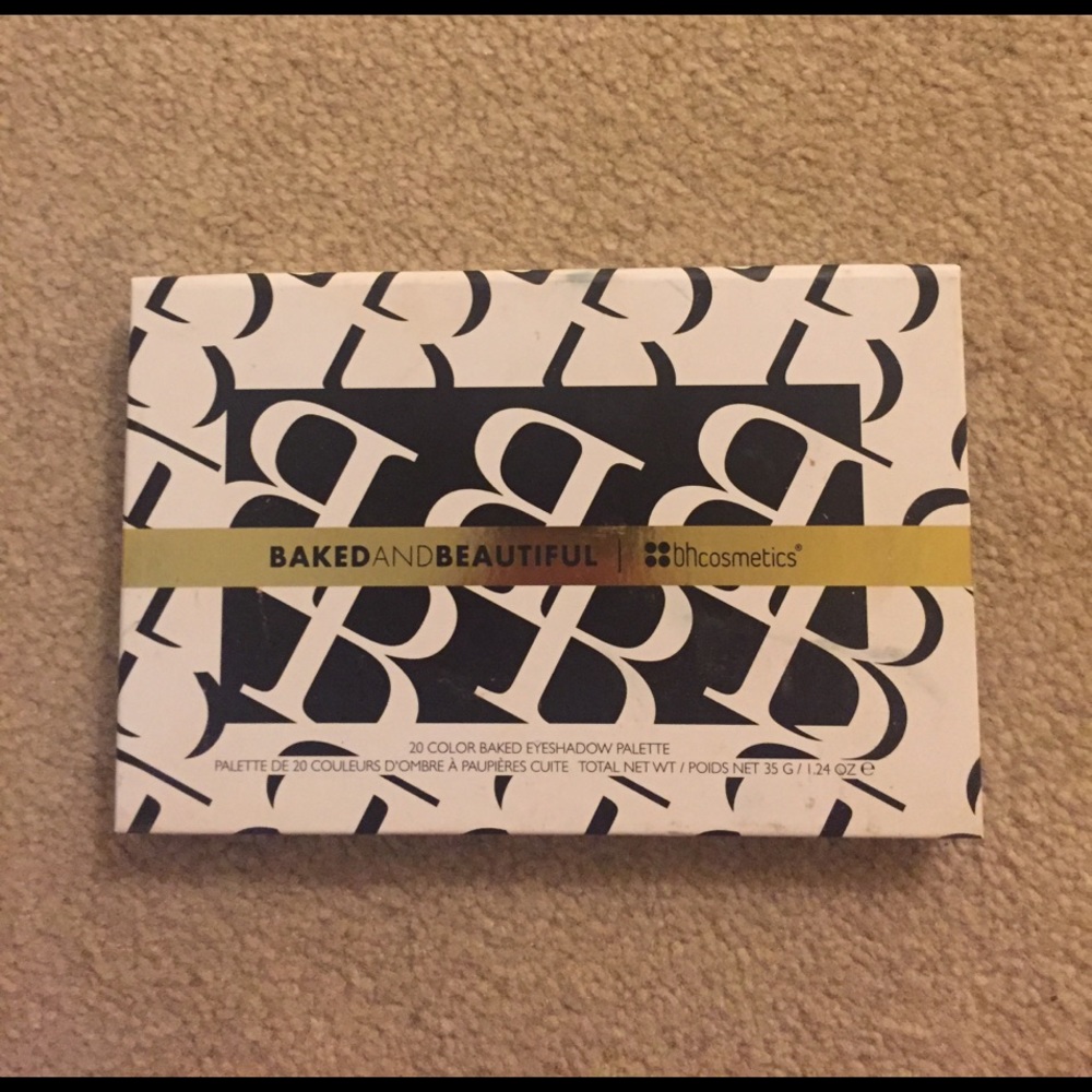 Eyeshadow palette