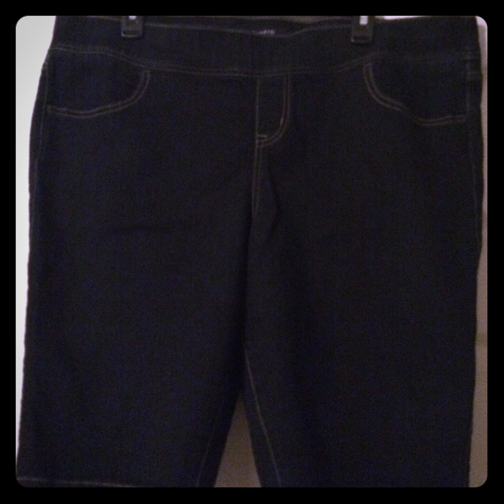 Torrid Dark Wash Lean Jean Bermuda Shorts - Size 2