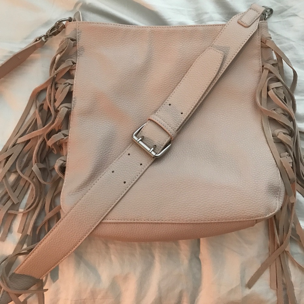 Worn twice! GREAT condition fringe purse!