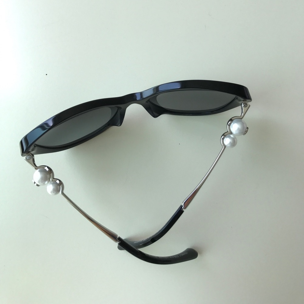 Betterfly Winter - CHANEL