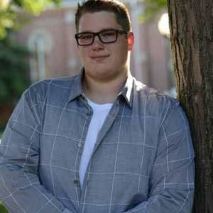 Meet your Posher, Alex