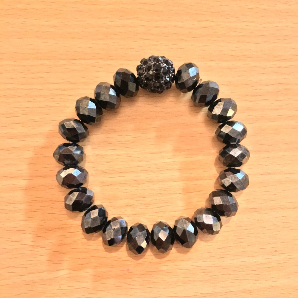 EXPRESS BLACK BRACELET