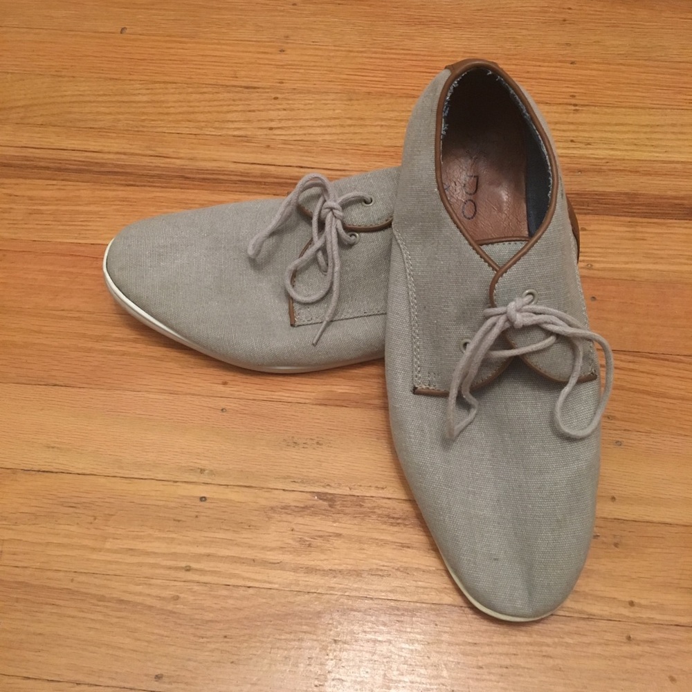 Men's dress chukka