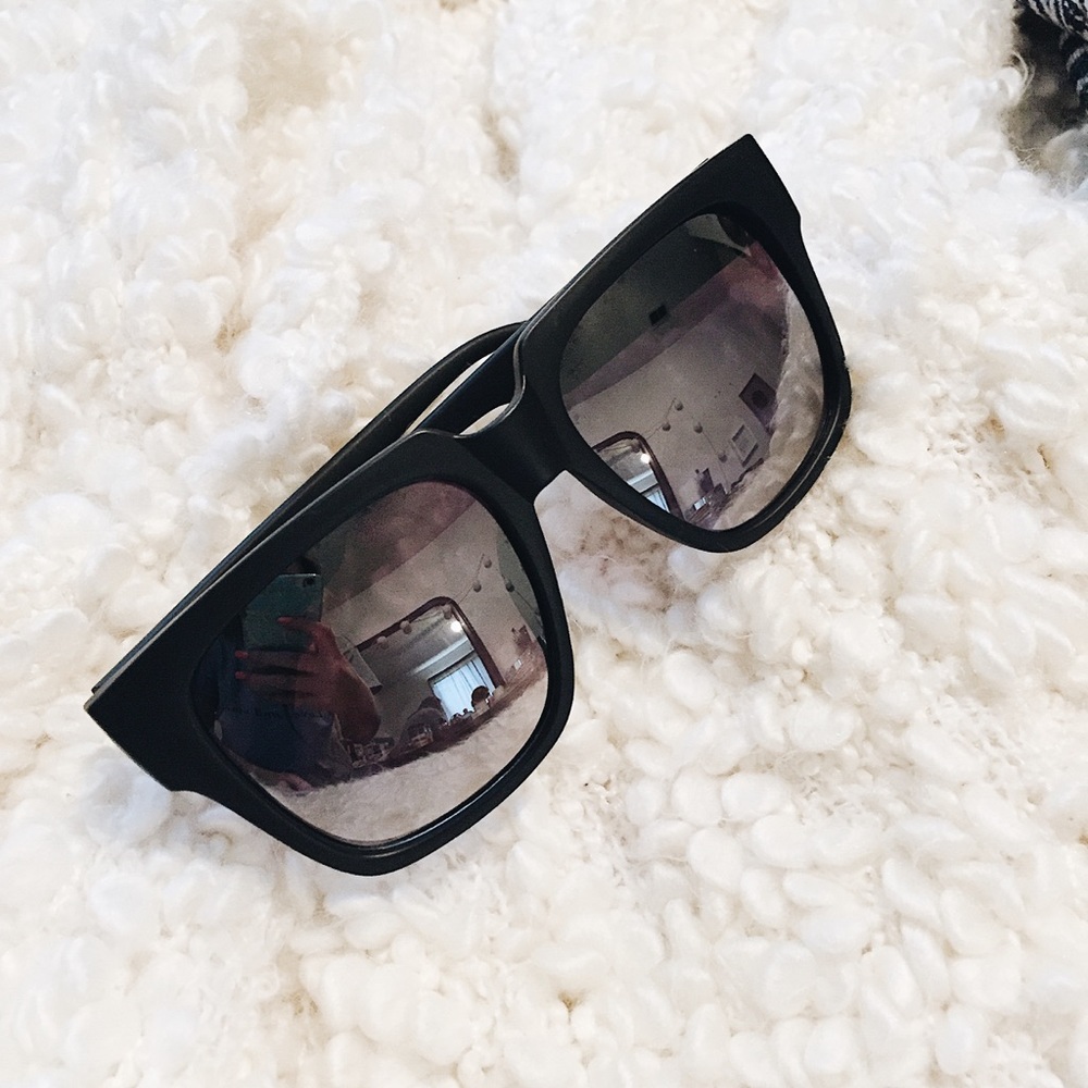 QUAY on the prowl sunglasses
