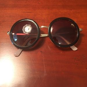 Black river island sunglasses