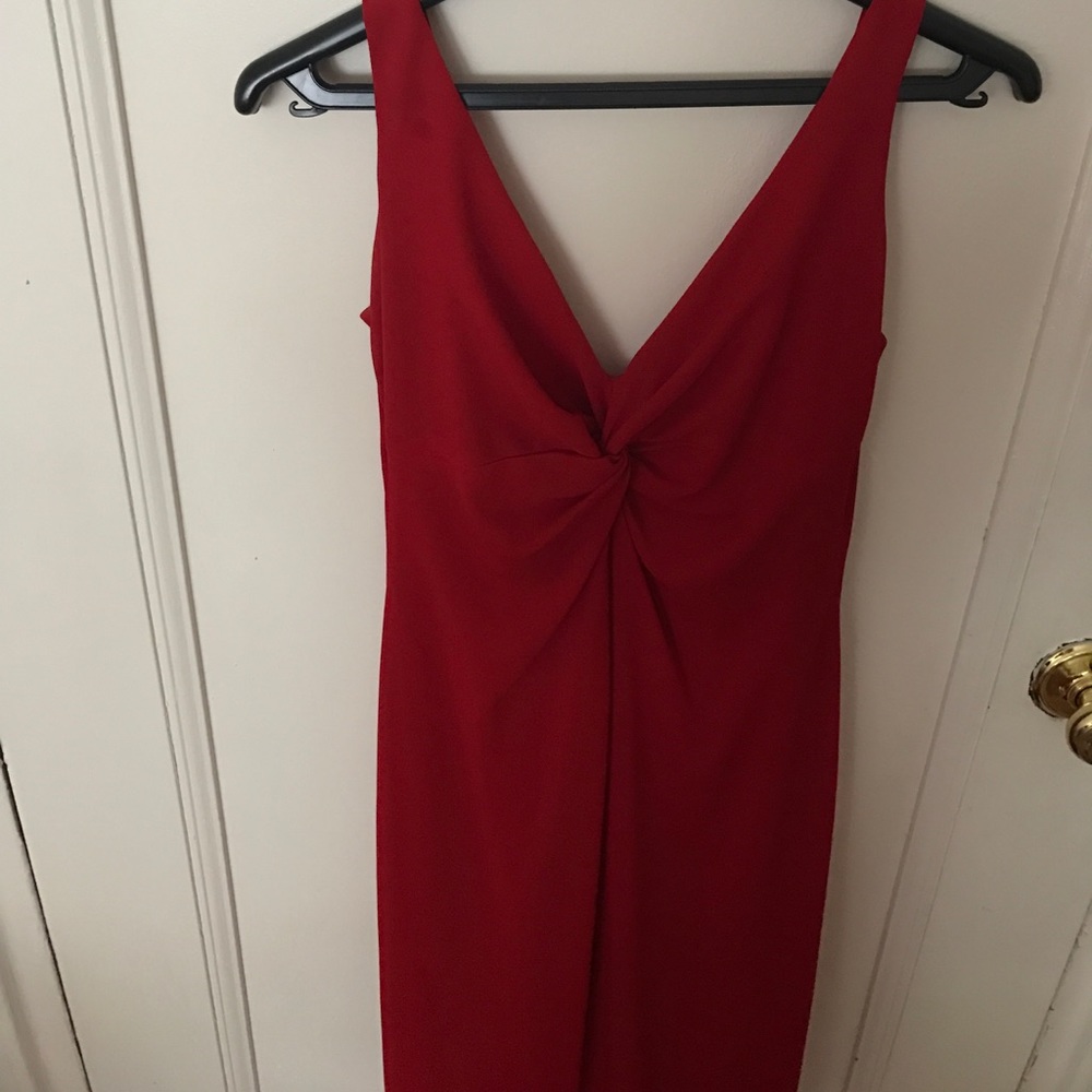 Laundry Shelli Segal red gown