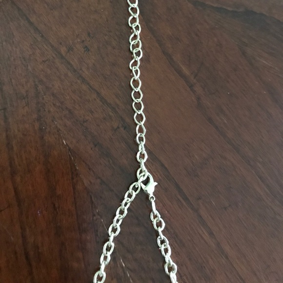 Statement 2 layer Necklace - Picture 3 of 3