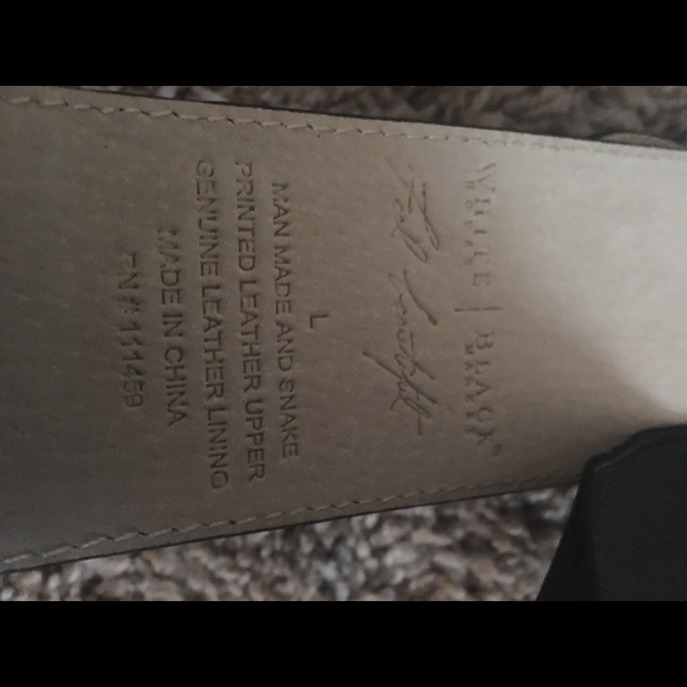 WBHM stretch black belt patent leather front - Picture 7 of 7