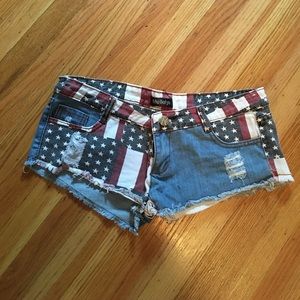 Patriotic American Flag shorts
