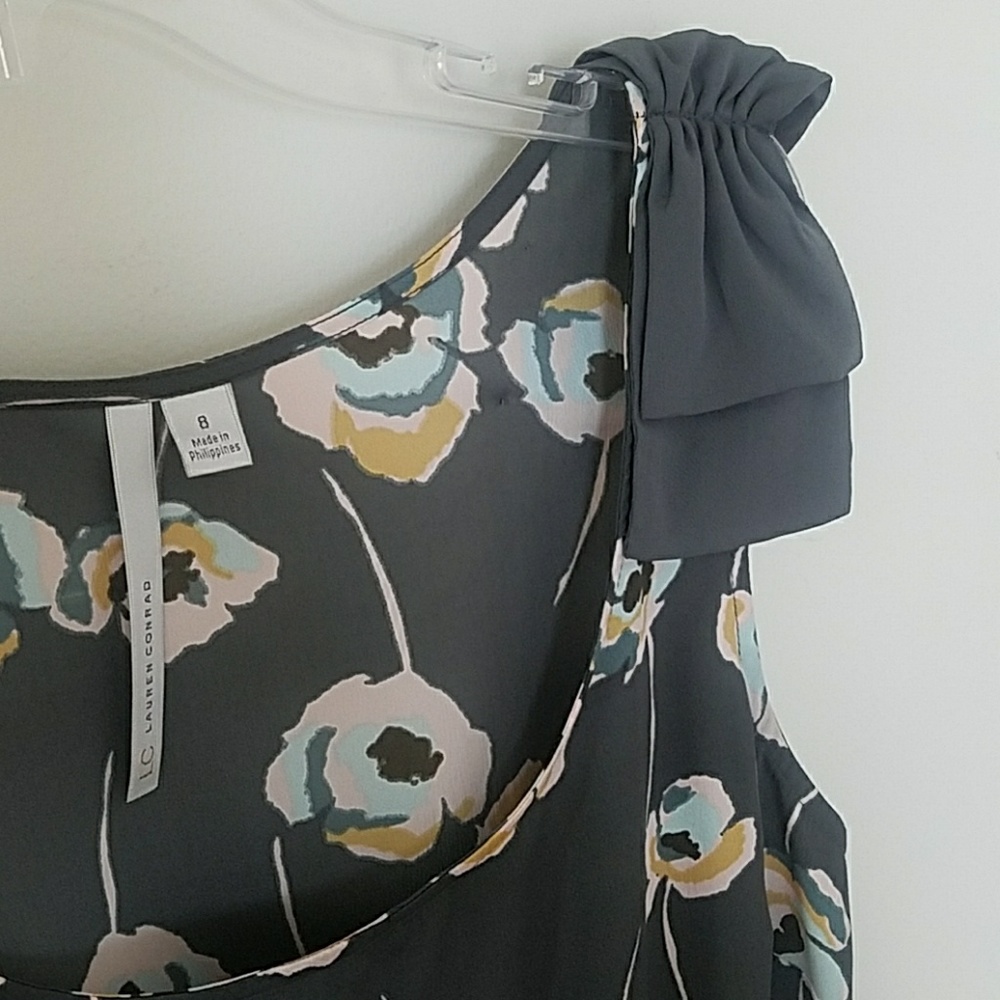 Dress - Picture 2 of 4