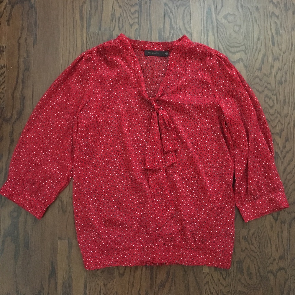 Limited 3/4 Sleeve Blouse