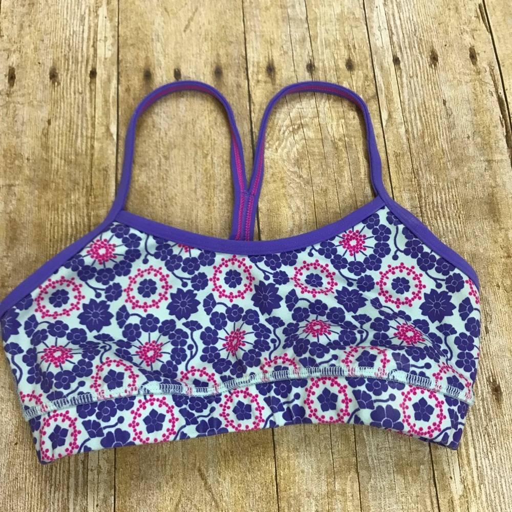 Lululemon Sports Bra.