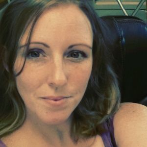 Meet your Posher, Claudia