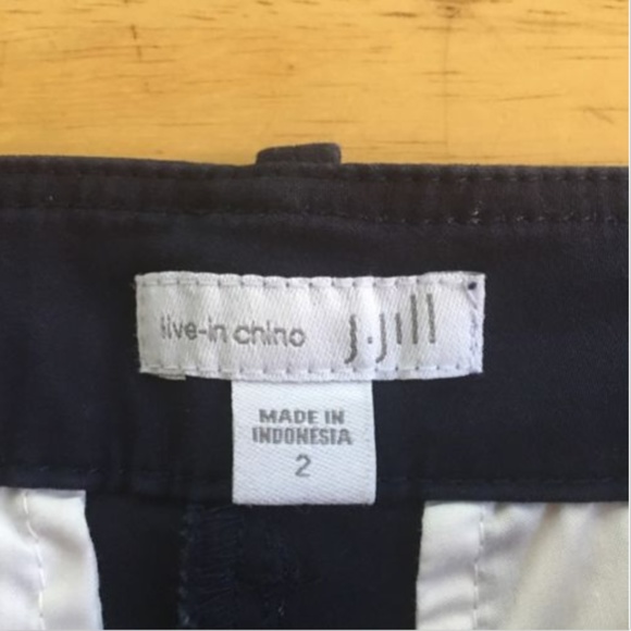 J JILL Live-in Chino Blue Bermuda Shorts Size 2 - Picture 3 of 5