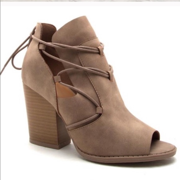 Peep toe booties - Picture 3 of 7