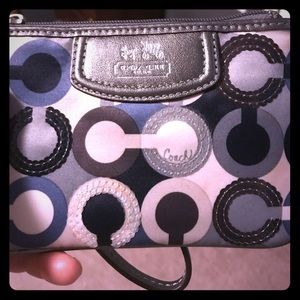 Coach Clutch! NEVER USED!