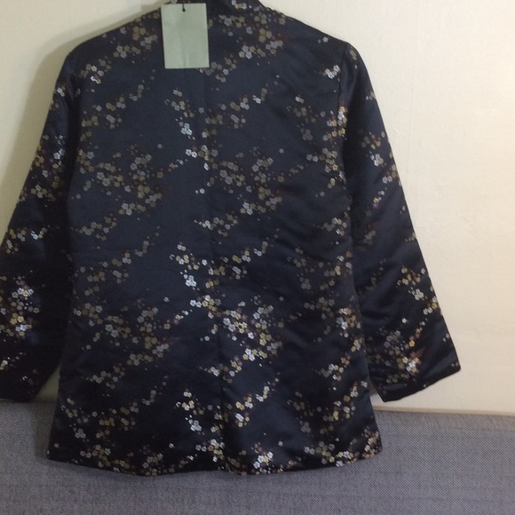Pretty silky Asian jacket .. CUTE PROM JACKET? - Picture 6 of 7