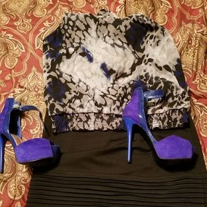 Cato Size XL Blue, Black & Gray Top