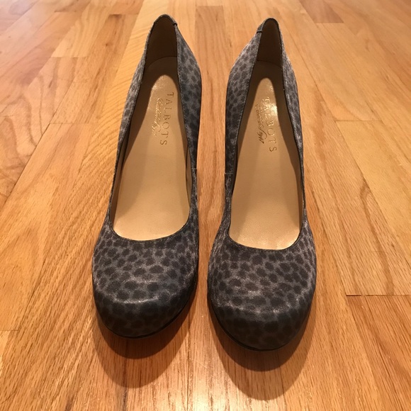 Talbots Patterned Heels - Picture 2 of 4