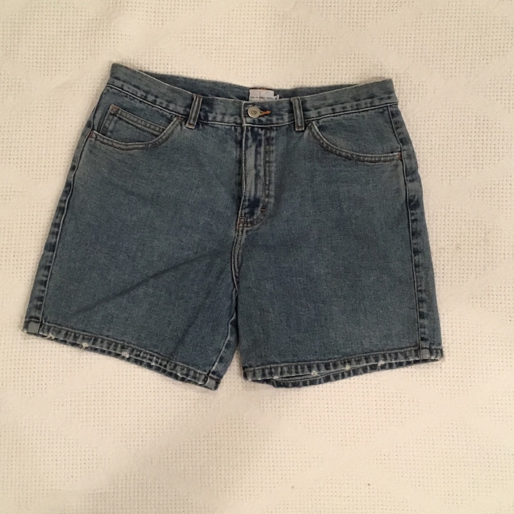 CALVIN KLEIN JEAN SHORTS