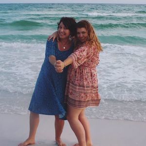 Meet your Posher, Debbie