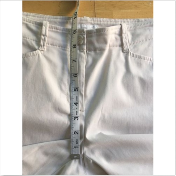 J JILL Live-in Chino Beige Bermuda Shorts Size 2 - Picture 7 of 7