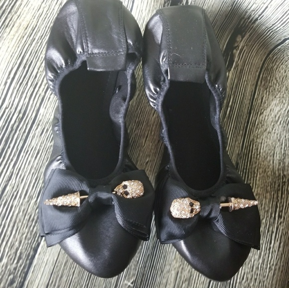 torrid Shoes - Torrid fancy skull bow flats 💖