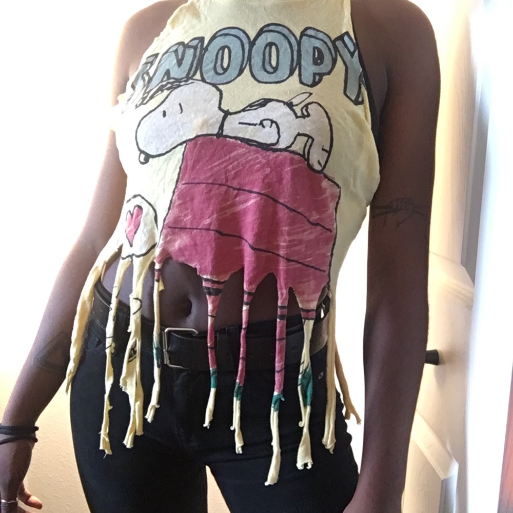 Snoopy Tank - Picture 3 of 5