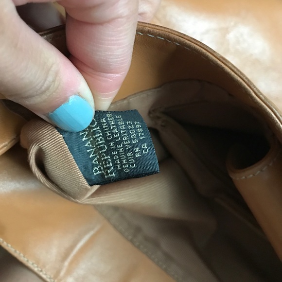 Banana Republic Genuine Leather Purse - Picture 3 of 6