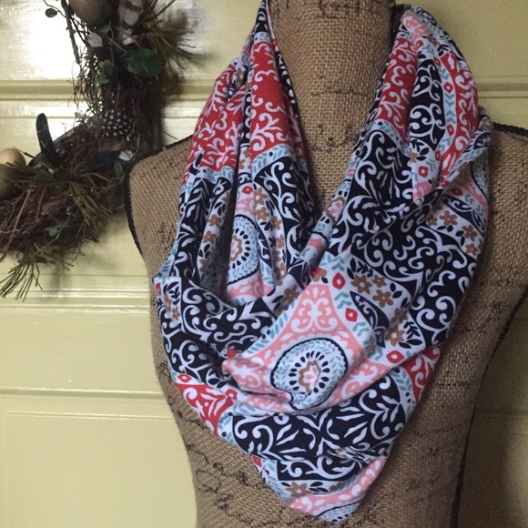 Accessories - 🔻NWOT-jersey-knit multi-colored infinity scarf OS