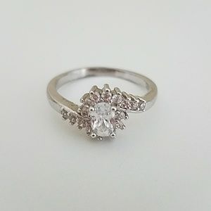 Engagement ring NWOT