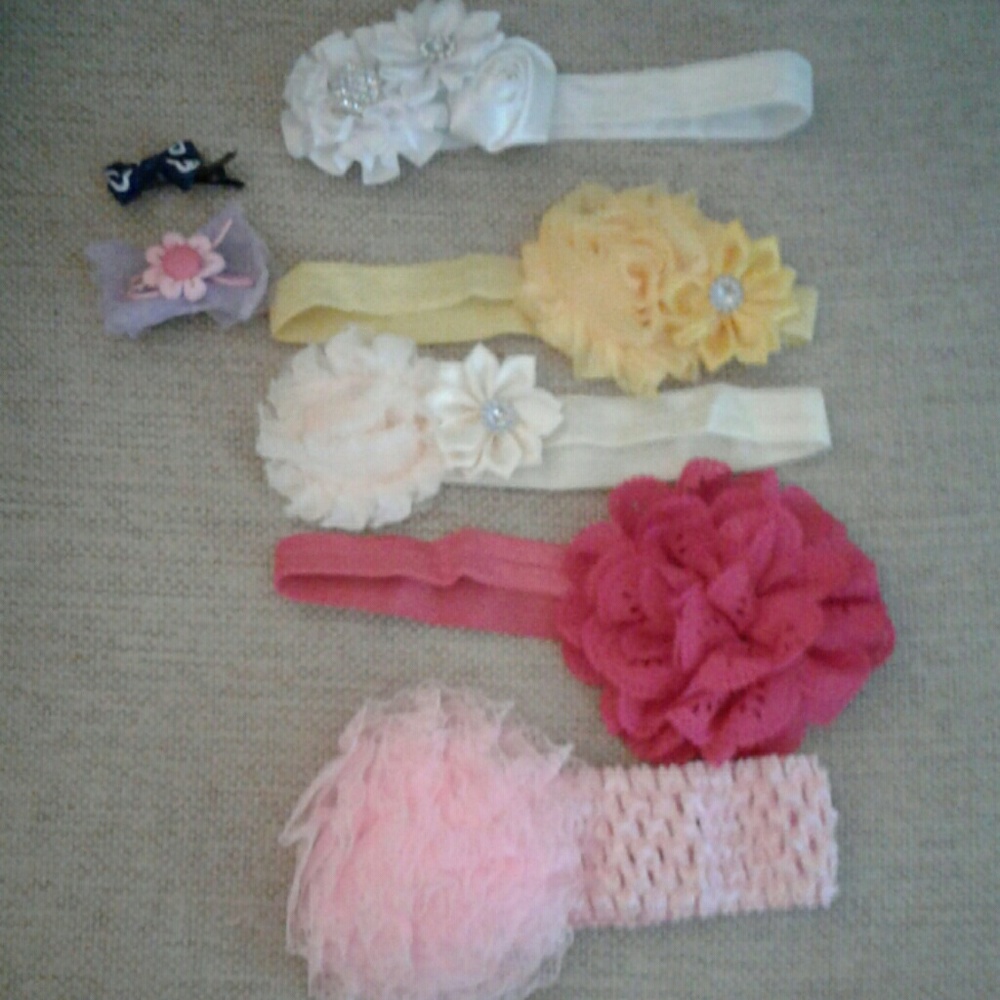 Baby headbands 2 bonus clip bows