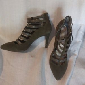 Olive Green Seychelles Heels