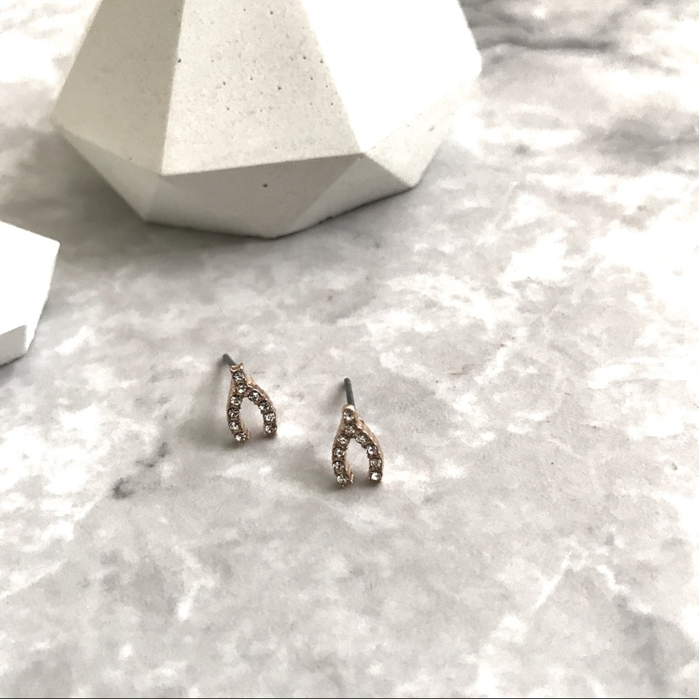 Tiny Wishbone Sparkle stud earrings NEW - Picture 3 of 8