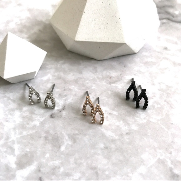 Jewelry - Tiny Wishbone Sparkle stud earrings NEW