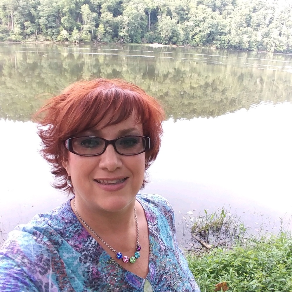 Meet your Posher, Valerie