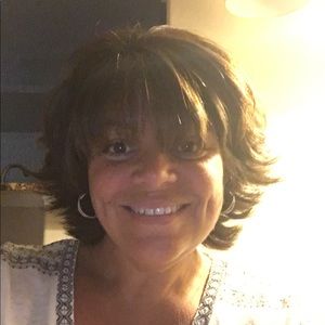 Meet your Posher, Julir