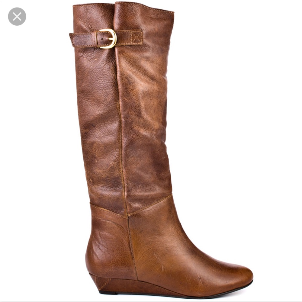 Steve Madden Intyce boots size 8.5
