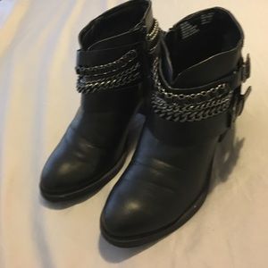 Women's black booties