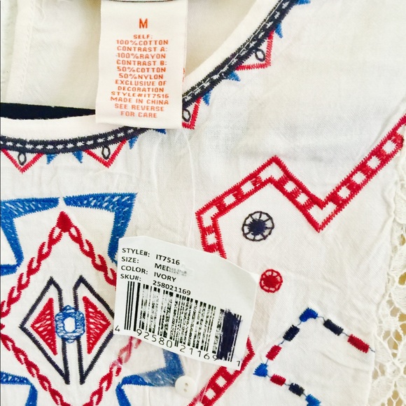 Blouse - Picture 3 of 3